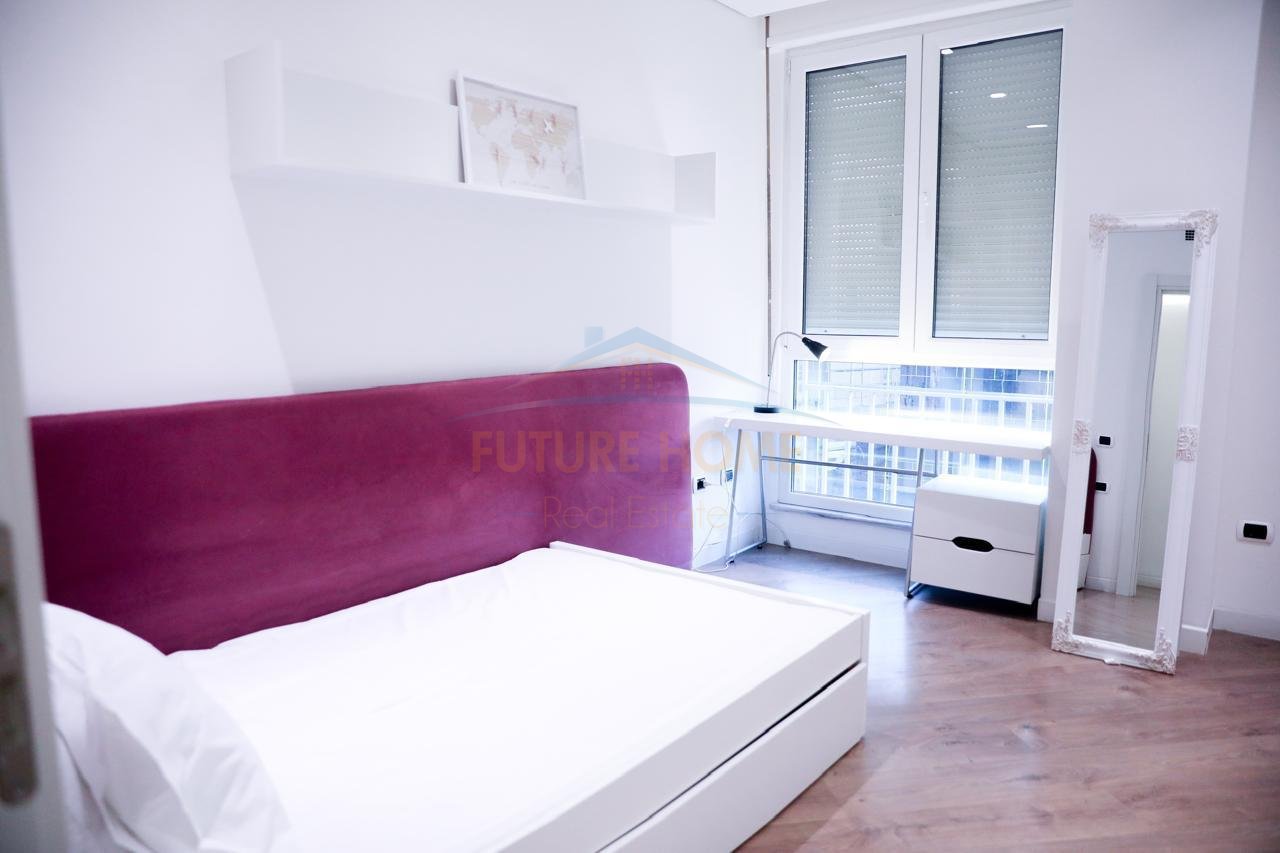 For sale, Apartment 2+1+2, Selvia, Tirana.