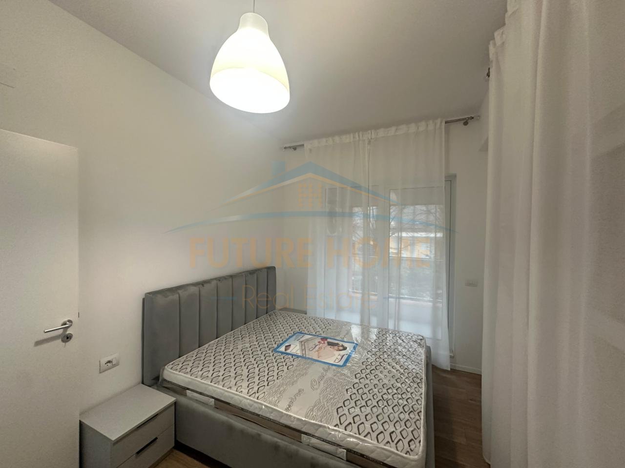 For rent, 2+1 Apartment, Ali Demi, Tirana.