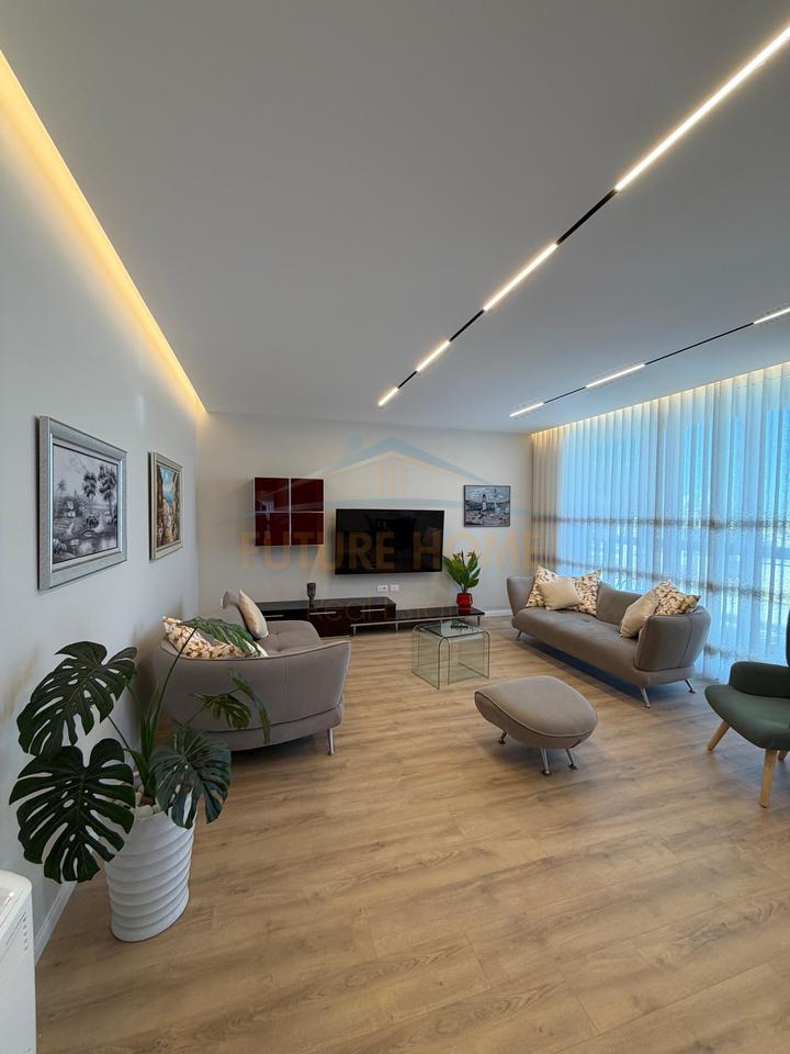 Qera, Apartament 2+1+2, Galeria, Rruga e Barrikadave, Tirane.