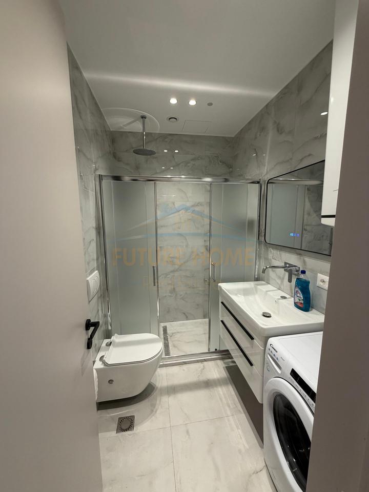 Qera, Apartament 2+1+2, Galeria, Rruga e Barrikadave, Tirane.