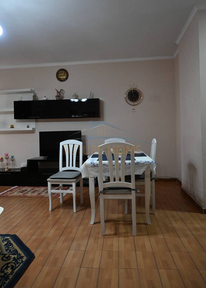 2+1 apartment for rent on Dibrës Street