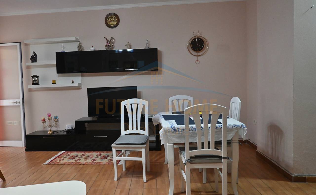 2+1 apartment for rent on Dibrës Street