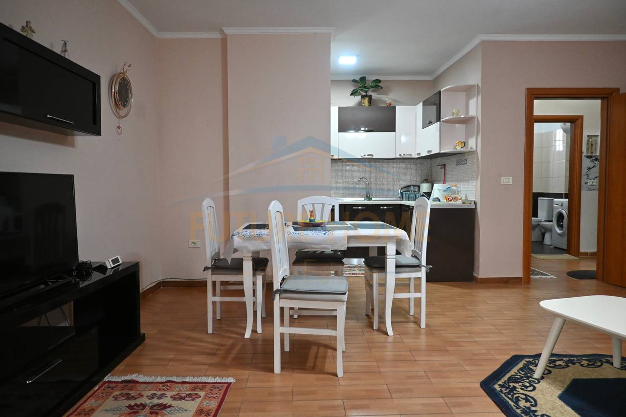 2+1 apartment for rent on Dibrës Street