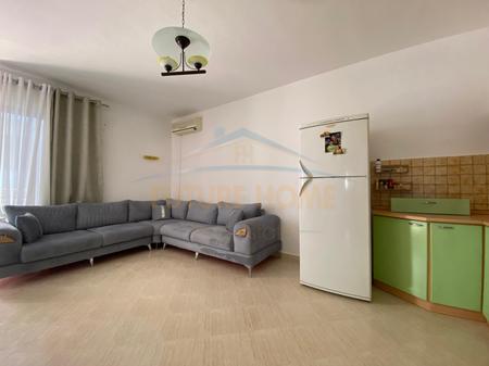 Shitet, Apartament 2+1, Mali i Robit, Golem