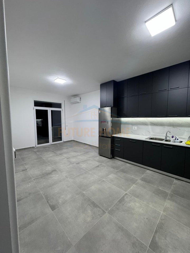 Qera, Apartament 1+1, 5 Maji, Tirane