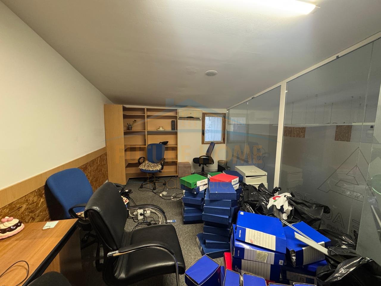 Qera, Duplex për Zyra, Myslym Shyri, Tiranë