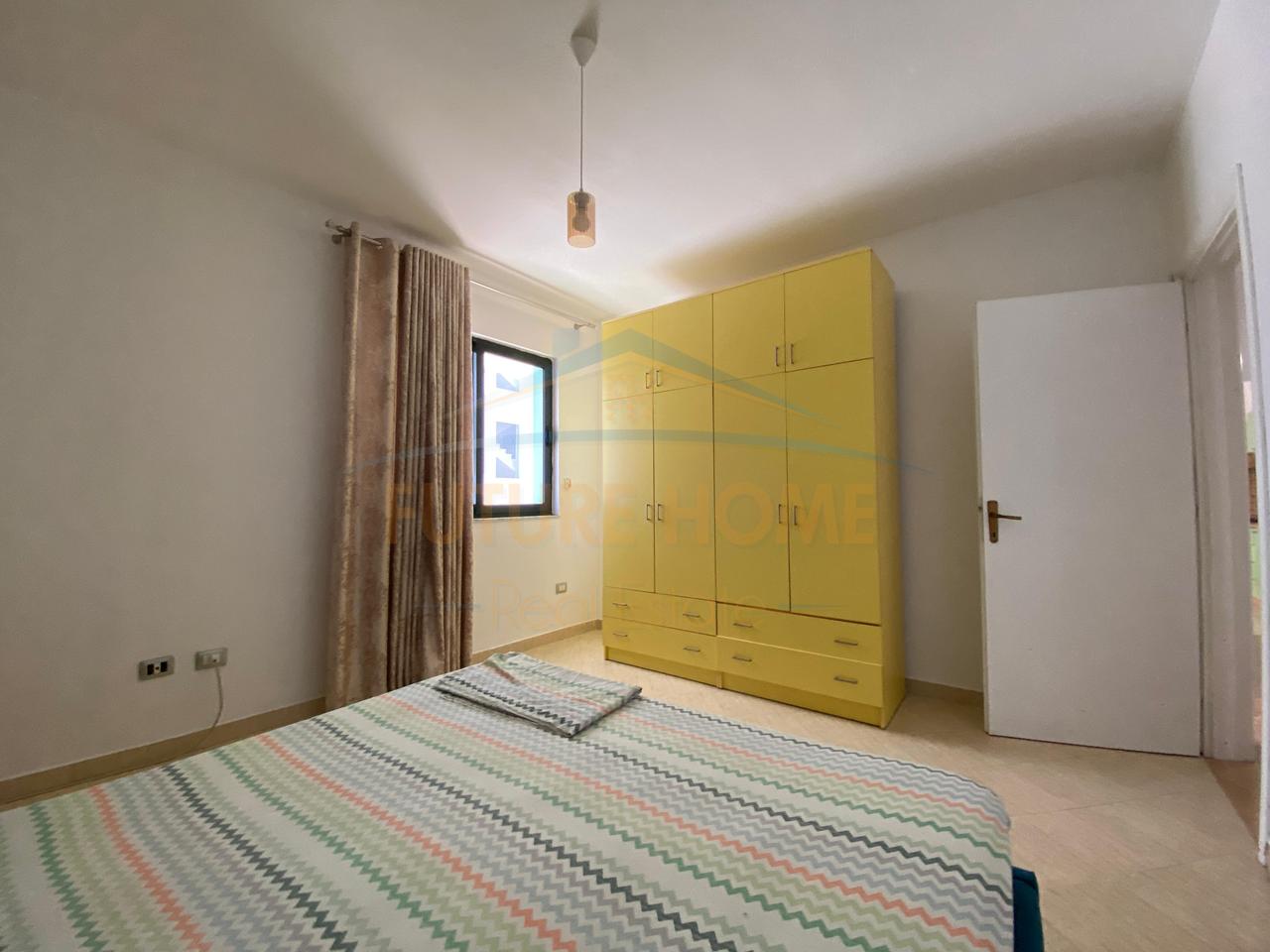Shitet, Apartament 2+1, Mali i Robit, Golem