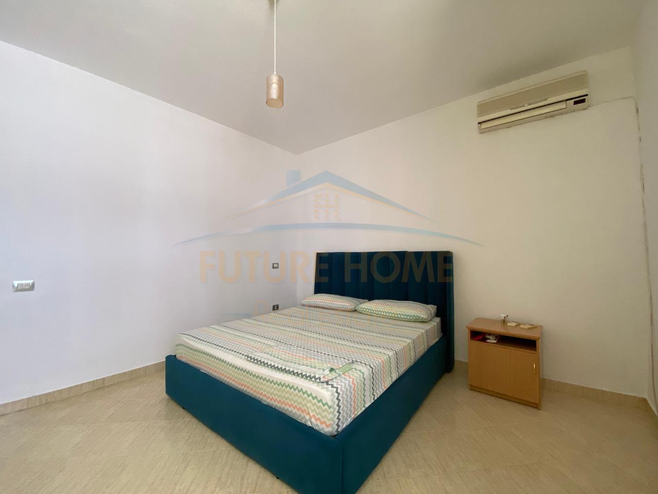 Shitet, Apartament 2+1, Mali i Robit, Golem