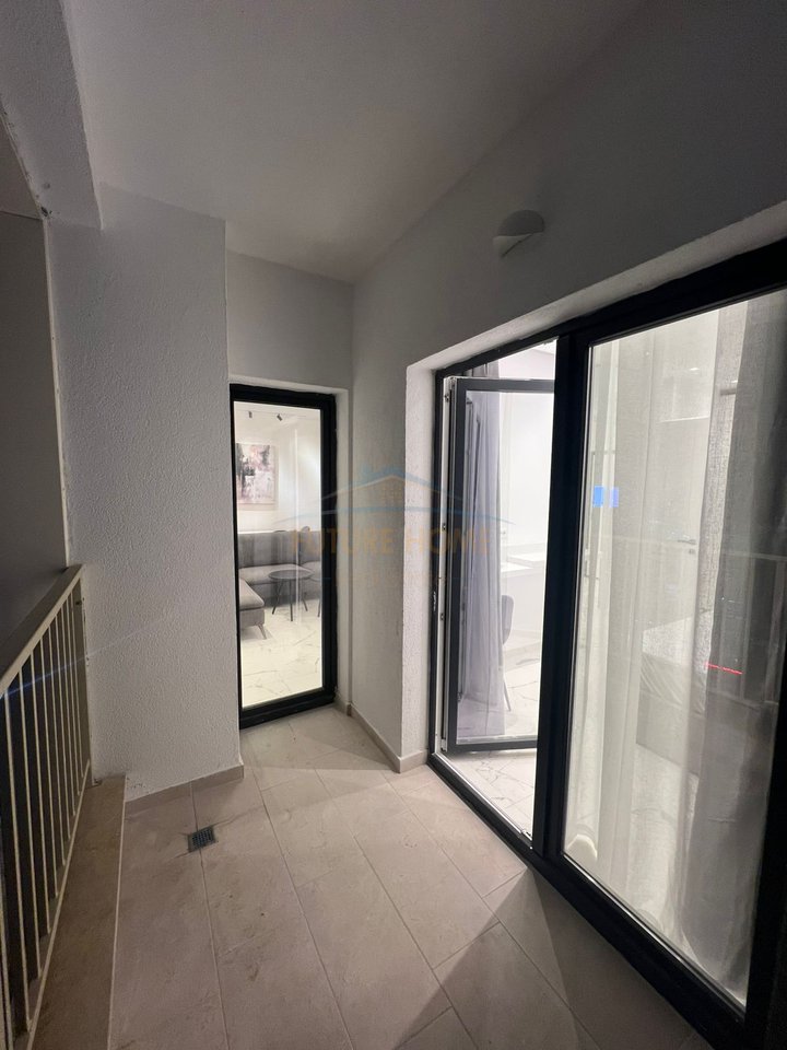 Qera, Apartament 1+1 , Zogu i Zi, Tirane.