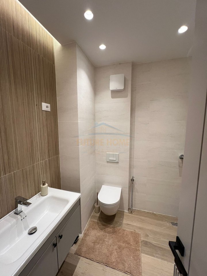 Rent, 1+1 Apartment, Zogu i Zi, Tirana.