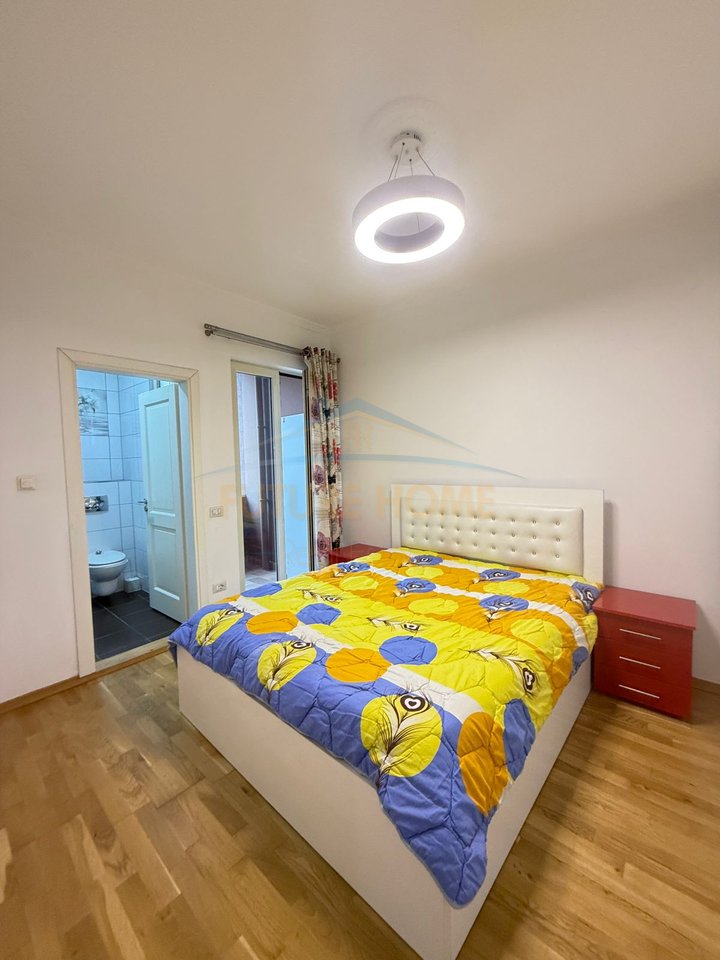 Qera, Apartament 2+1+2, Rrethrrotullimi  Unaza e Re,  Tiranë.