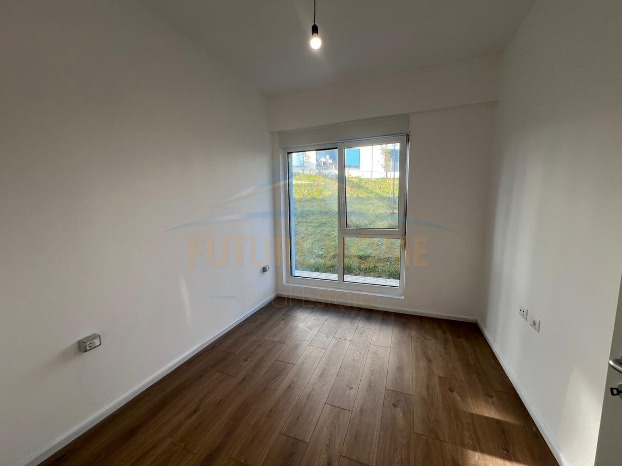 Shitet, Apartament 1+1, Rezidenca OXA, Fresku, Tirane