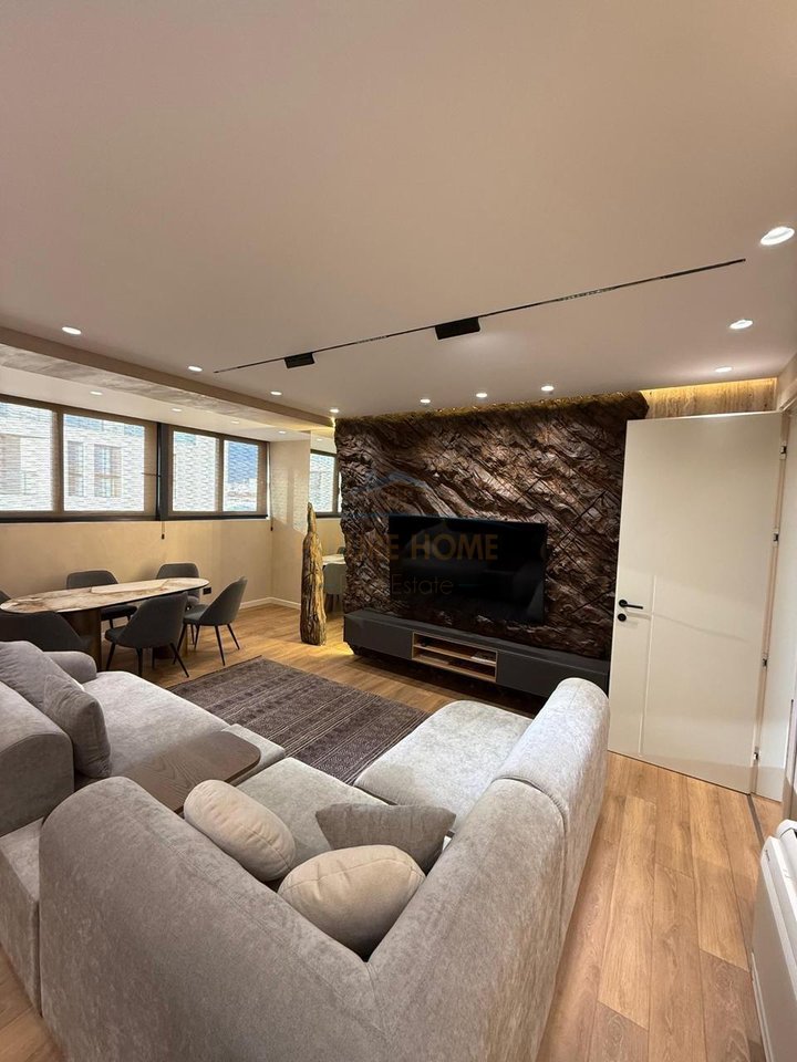 Qera,Apartament 2+1+Post Parkimi, Rruga e Durresit, Tirane