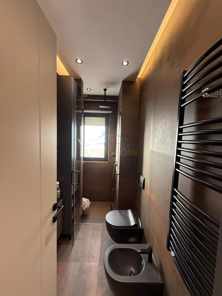 Qera,Apartament 2+1+Post Parkimi, Rruga e Durresit, Tirane