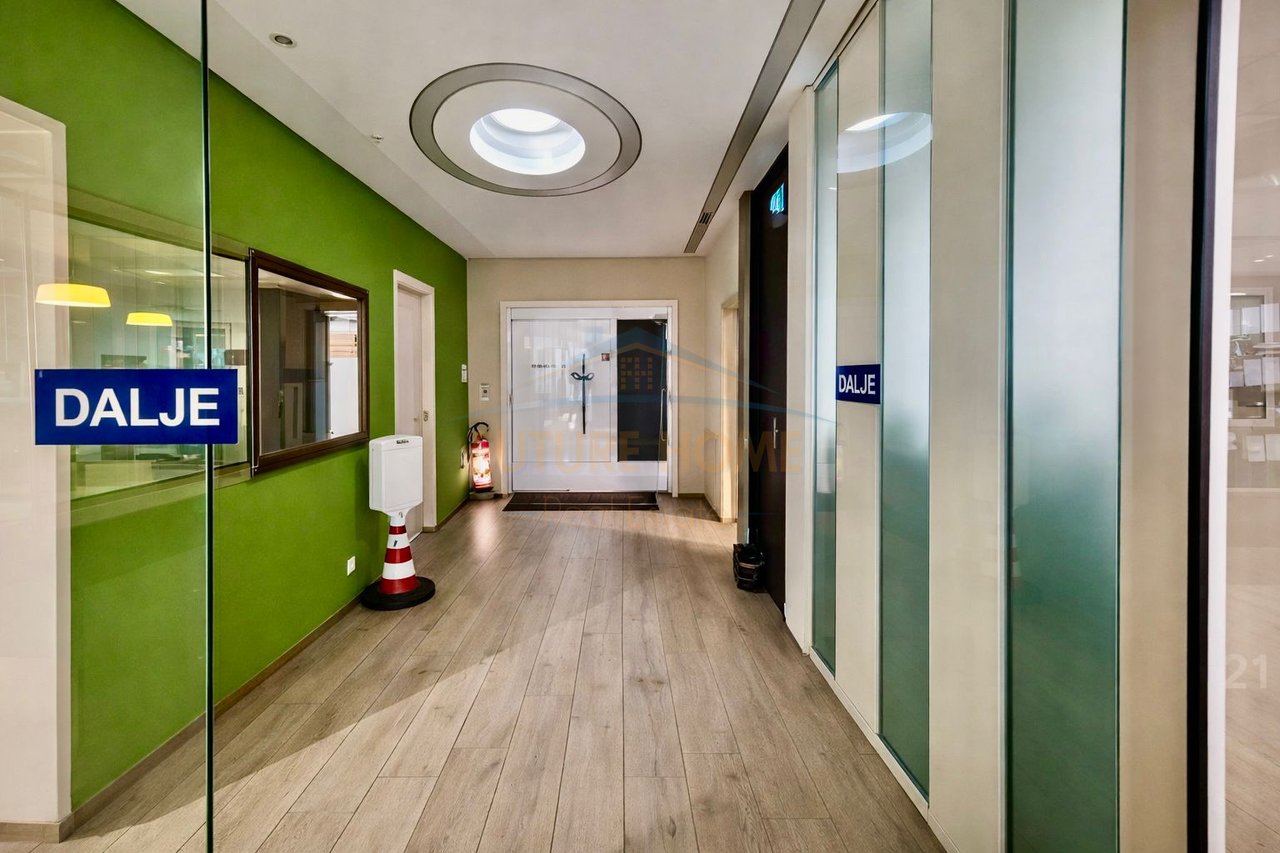 Qira, Ambient Biznesi, Coin Tirana, Stadiumi Air Albania