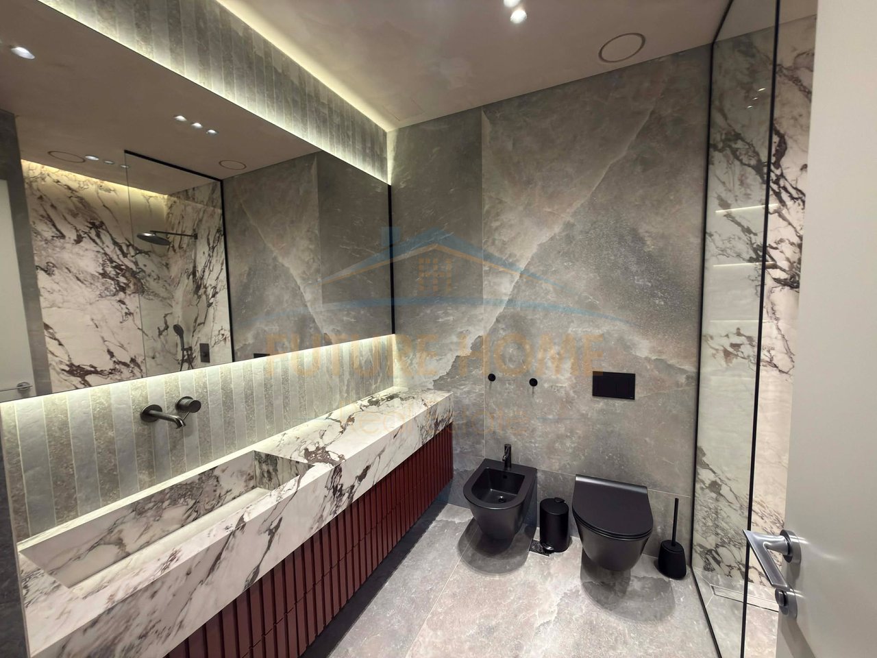 Qera Apartament 1+1 Lion Park 1