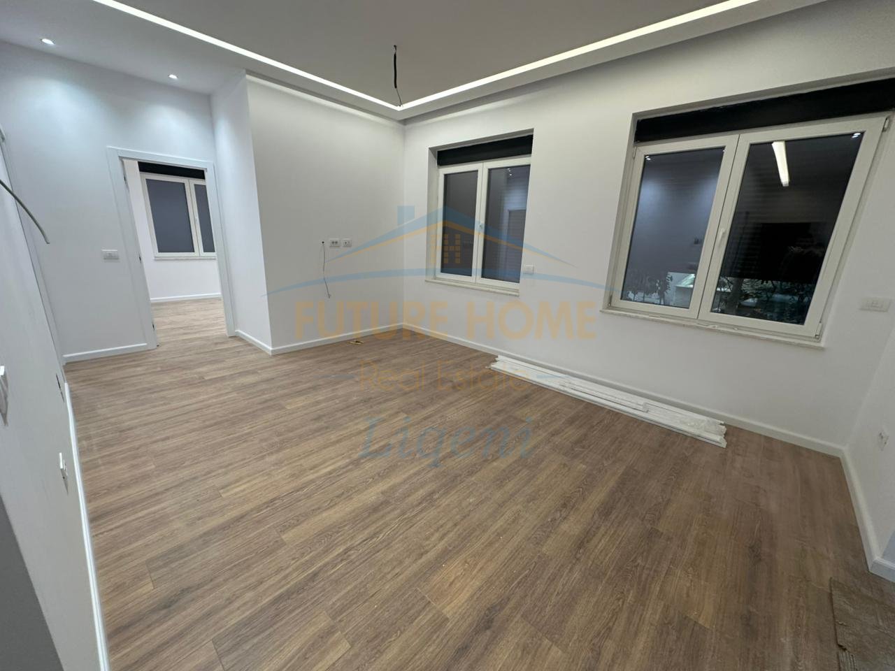Shitet, Apartament 2+1, Rruga Eduard Mano, Liqeni i Thate, Tiranë.