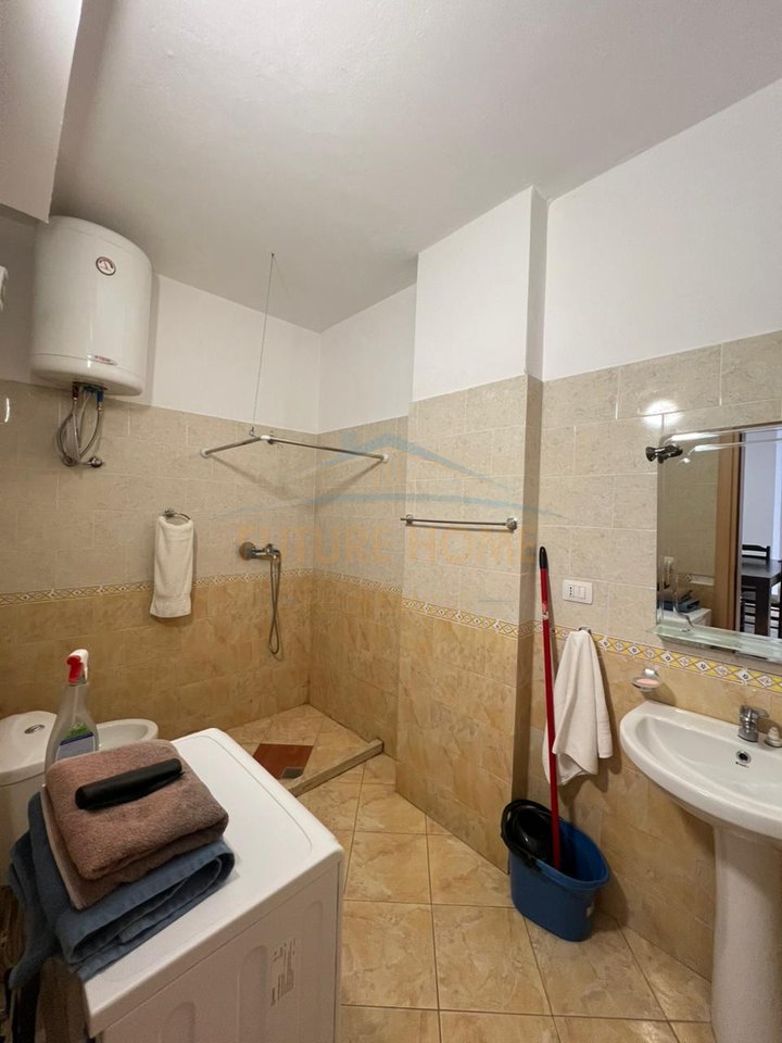 Shitet , Apartament 1+1, Shkëmbi Kavajës