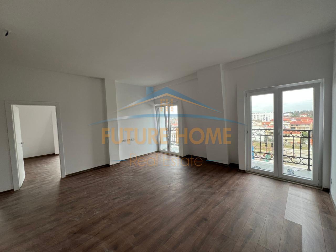 For sale, Apartment 2+1+2, Residence "Porta Tirana e Re" Sauk, Tirana.