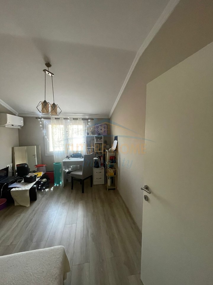 Rent, Apartment 3+1, German Villas, Tirana.