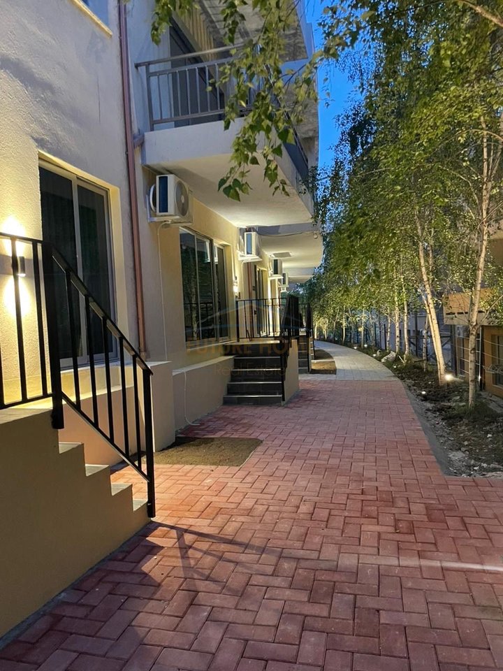 Qera,  7 Apartamente 1+1, Kompleksi Odeon, Ujë Ftohtë,Vlorë .