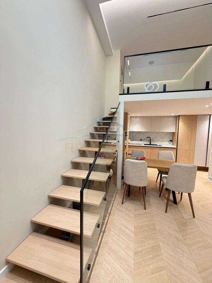 Rent, Duplex + Parking Space, Golden Park