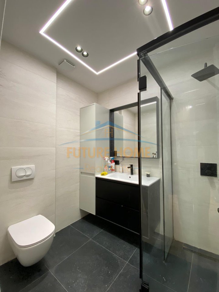 Qira, Appartamento 2+1+2, Myslym Shyri