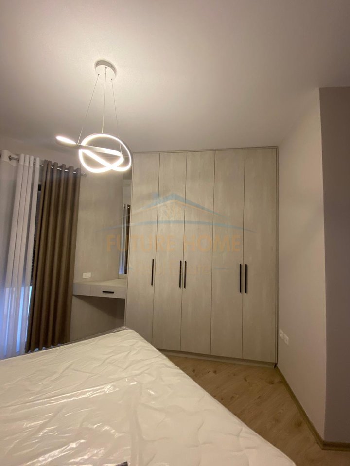 Rent, Apartment 2+1+2+2 Parking Spaces, Center