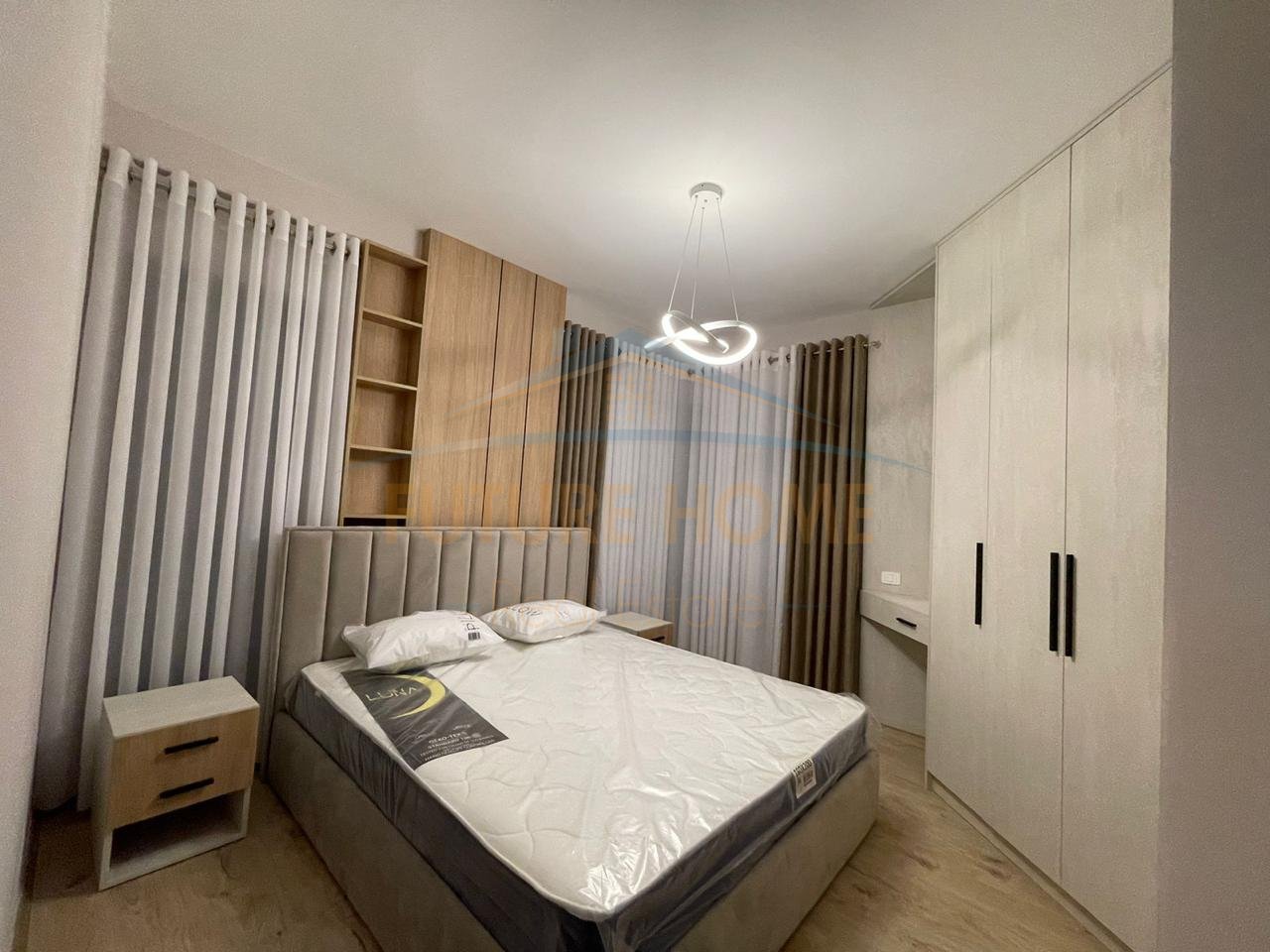 Rent, Apartment 2+1+2+2 Parking Spaces, Center