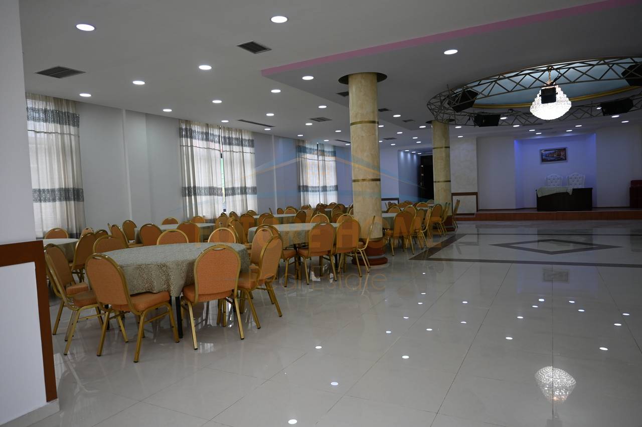 Qera, Resort, Mullet