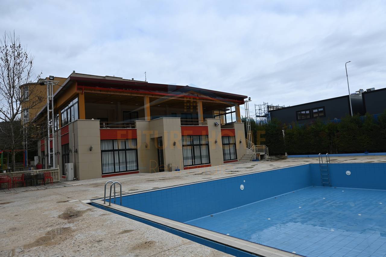 Qera, Resort, Mullet