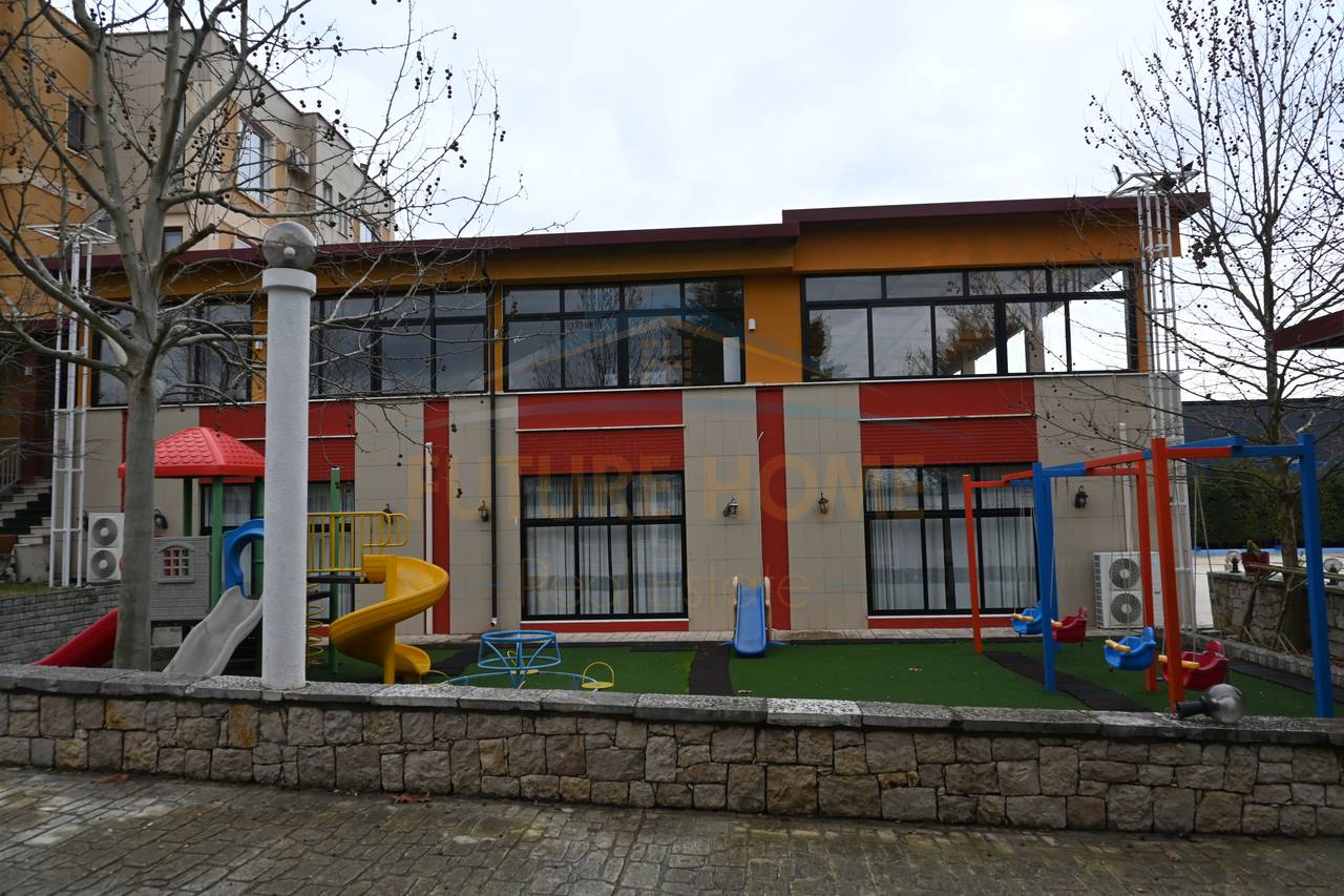 Qera, Resort, Mullet