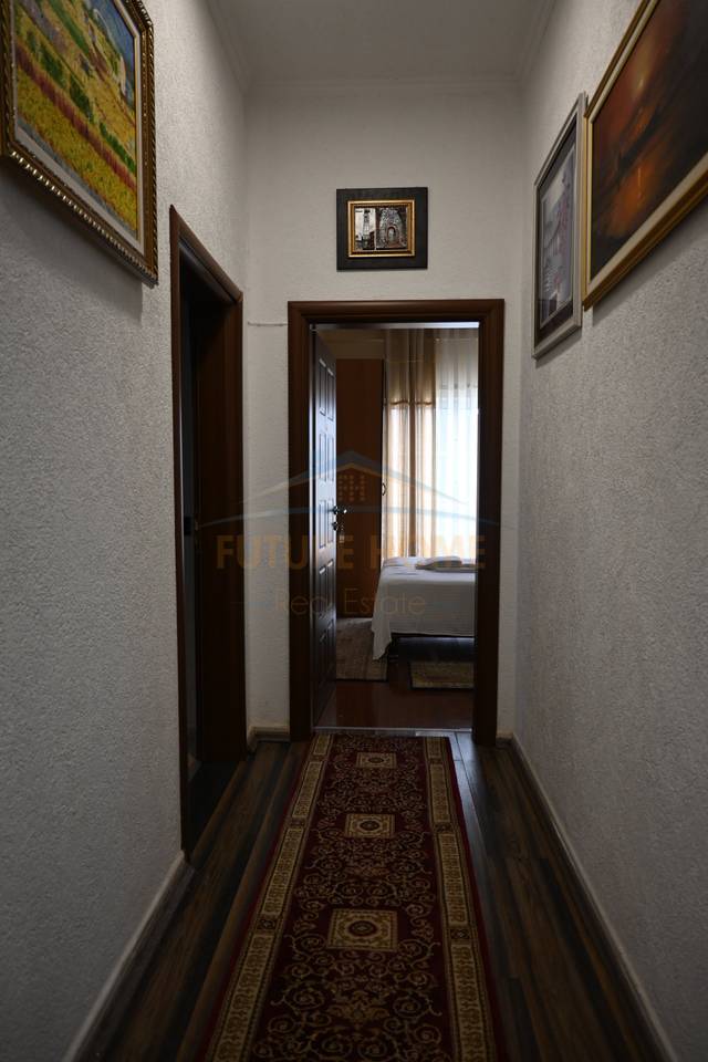 Qera, Resort, Mullet