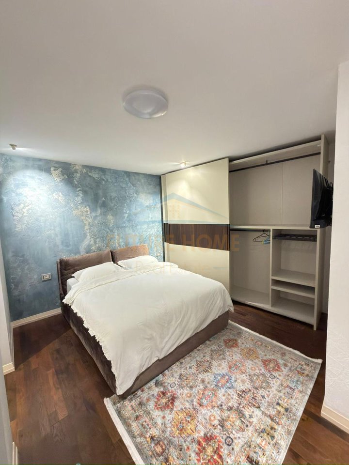 Shitje, Apartament 2+1+2, Rruga e Dibres