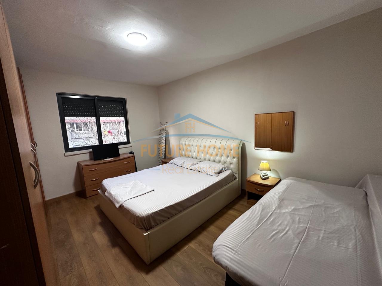 In vendita, Appartamento 2+1, Xhamlliku, Tirana