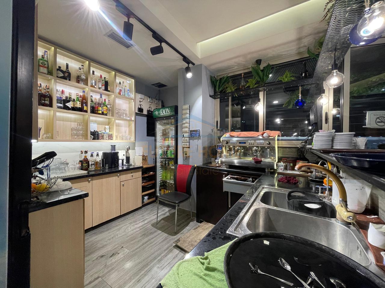 In vendita, locali commerciali, Bar-Caffè, Via Hysen Xhura, Porcelan, Tirana