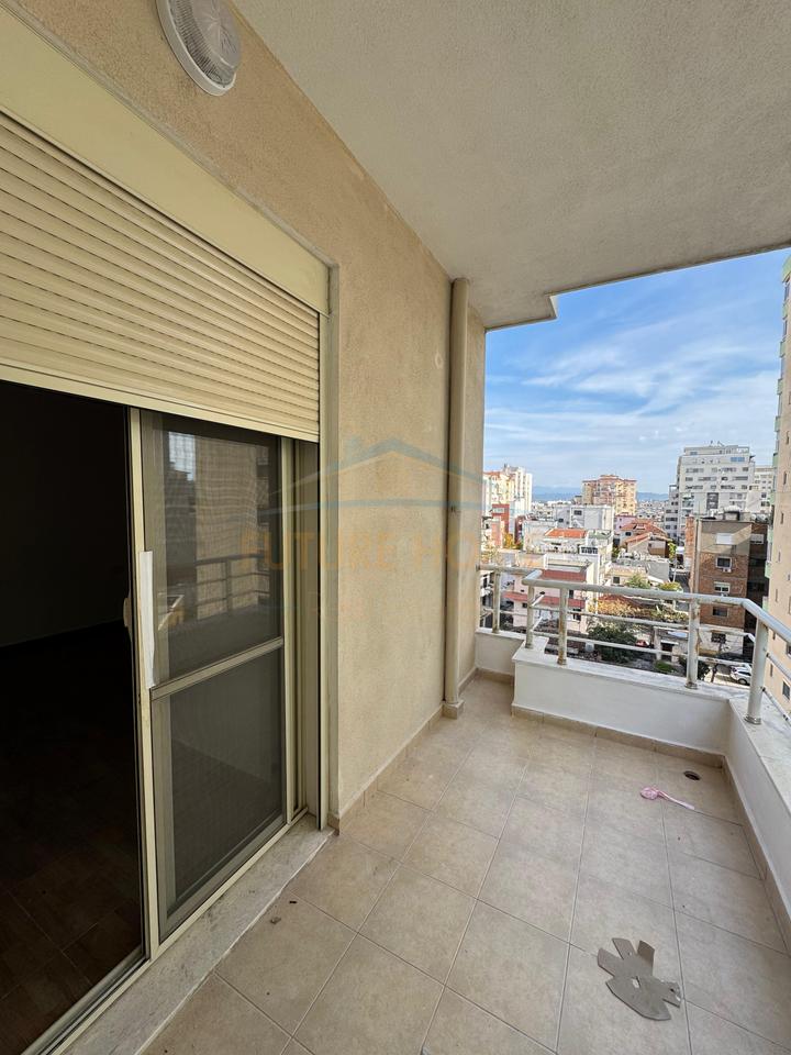 Shitet, Apartament 2+1+2, Ish Rajoni, Durrës