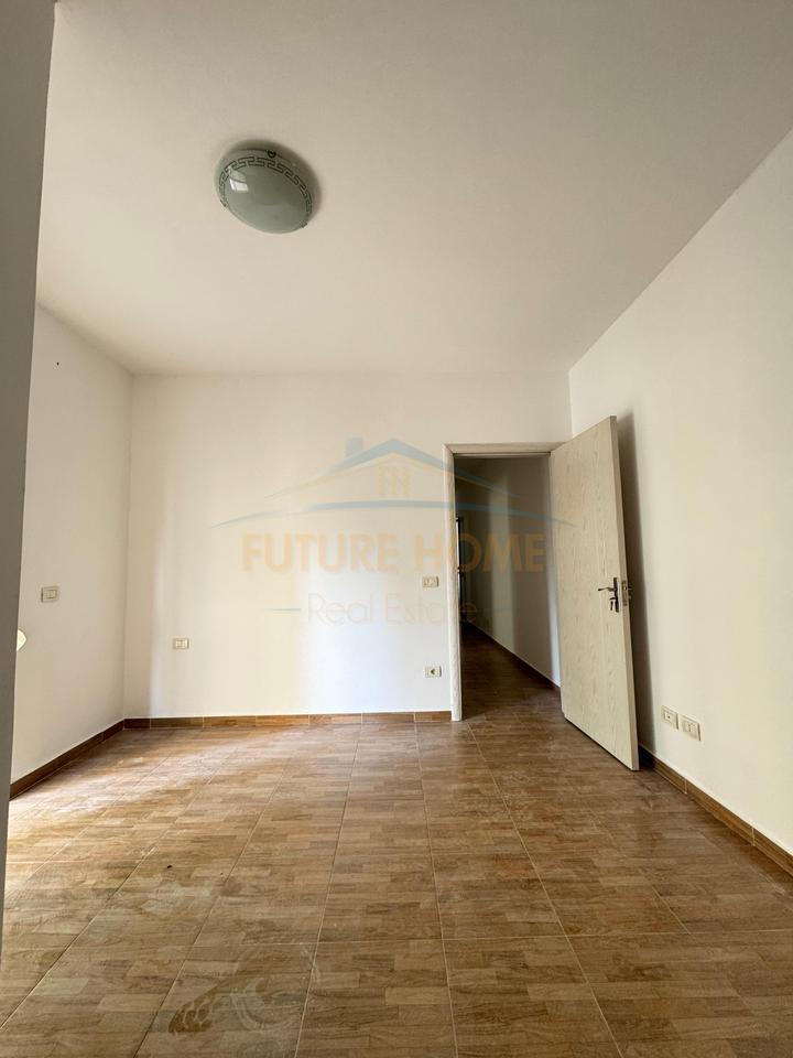 Shitet, Apartament 2+1+2, Ish Rajoni, Durrës