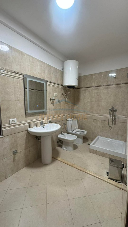 Qera, Apartament 3+1+2, Rruga e Kavajes