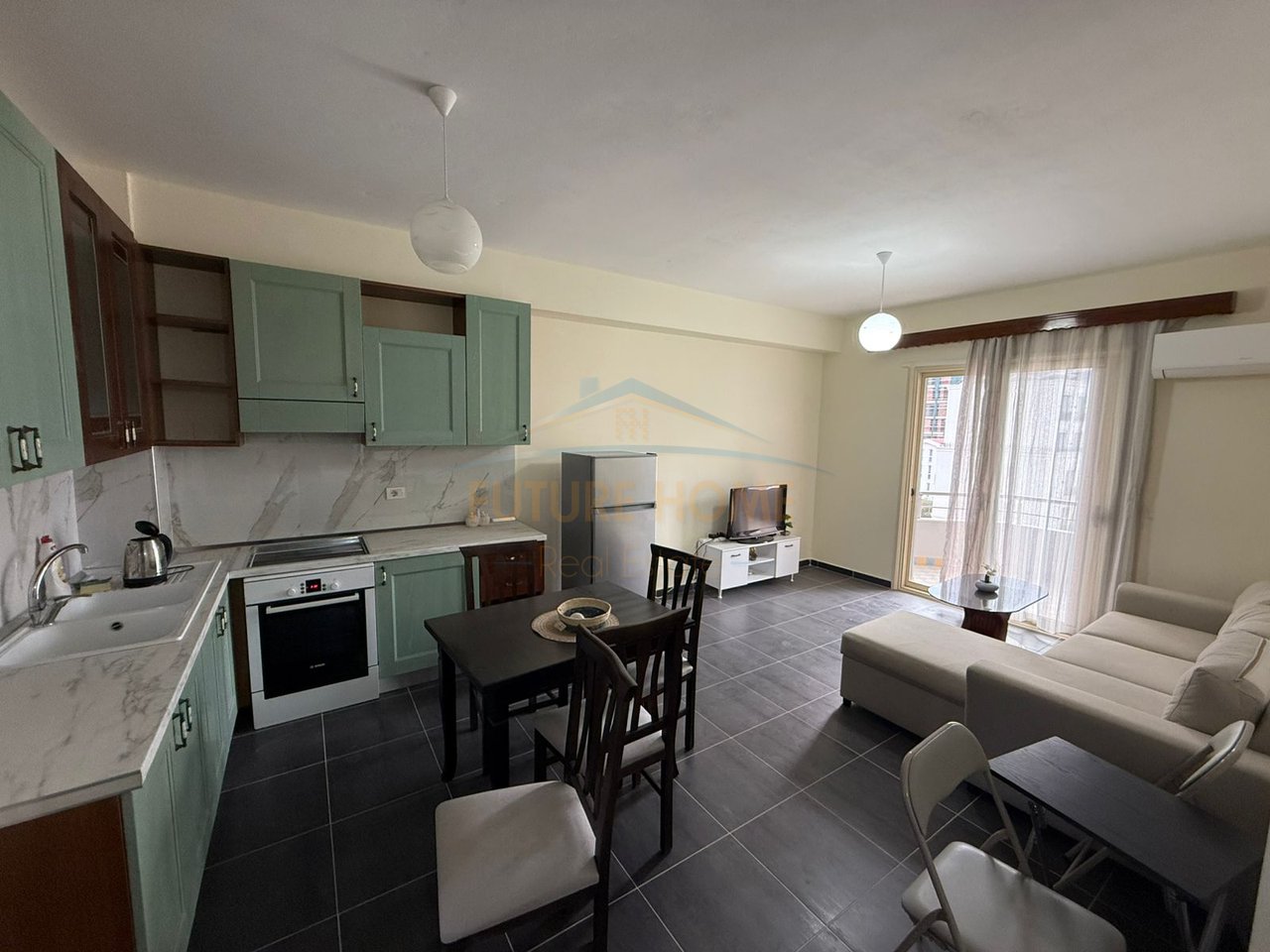 Qera, Apartament 2+1, Burger King,Vlore.