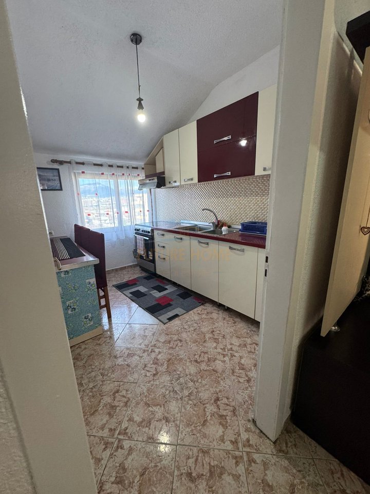 Qera, Apartament 3+1, Laprake, Tirane.