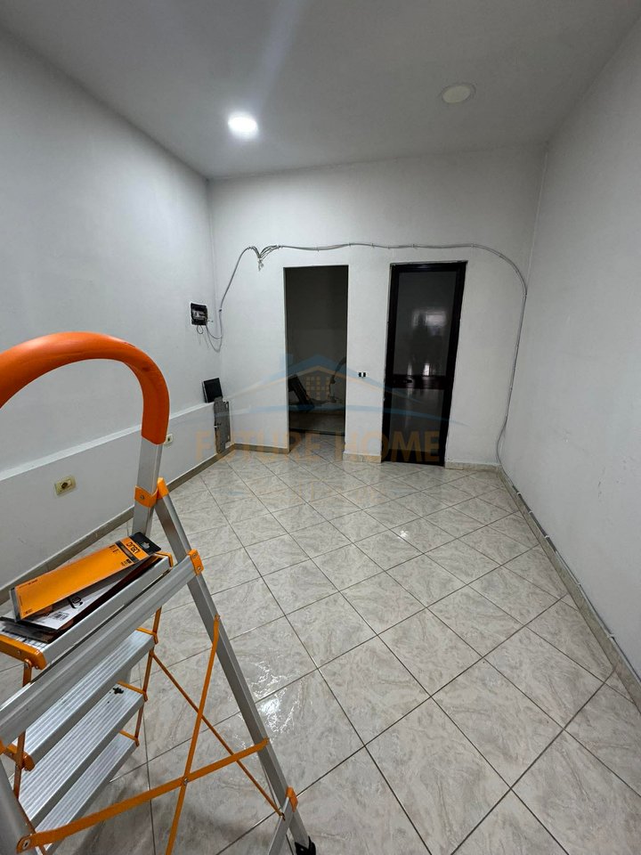 For Rent, Business Space, Cabej Buildings, Misto Mame