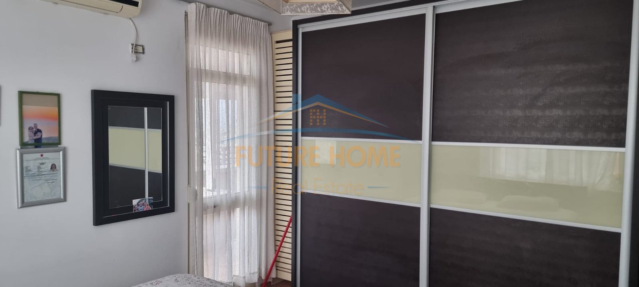 Shitet, Apartament 2+1, Kodra e Diellit, Tiranë