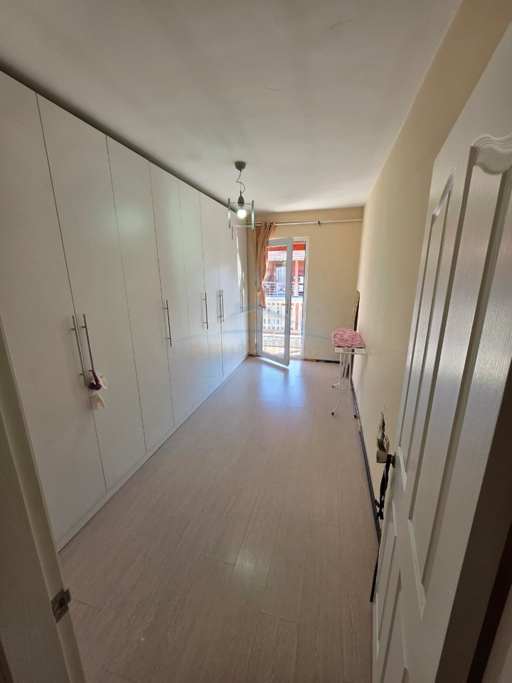 For sale, Duplex 3+1+3+Verandas, Blloku, Gintash, Tirana.