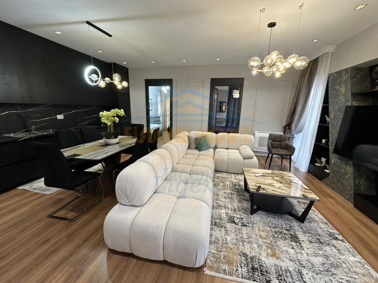 Qera, Apartament 3+1+Post Parkimi, Rruga e Kavajes,  Garden Building, Tirane