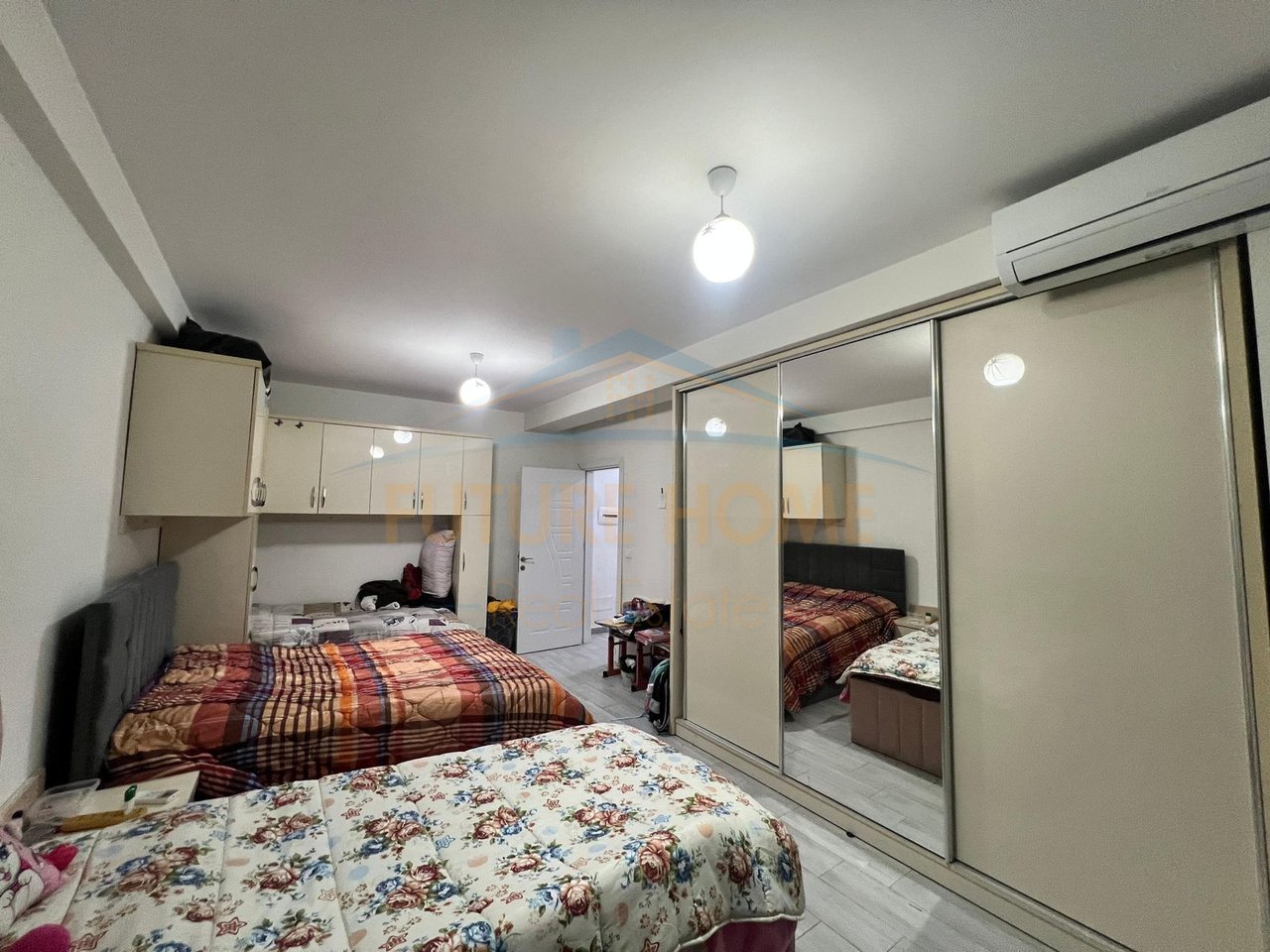 Shitet , Apartament 2+1, te Ardeno