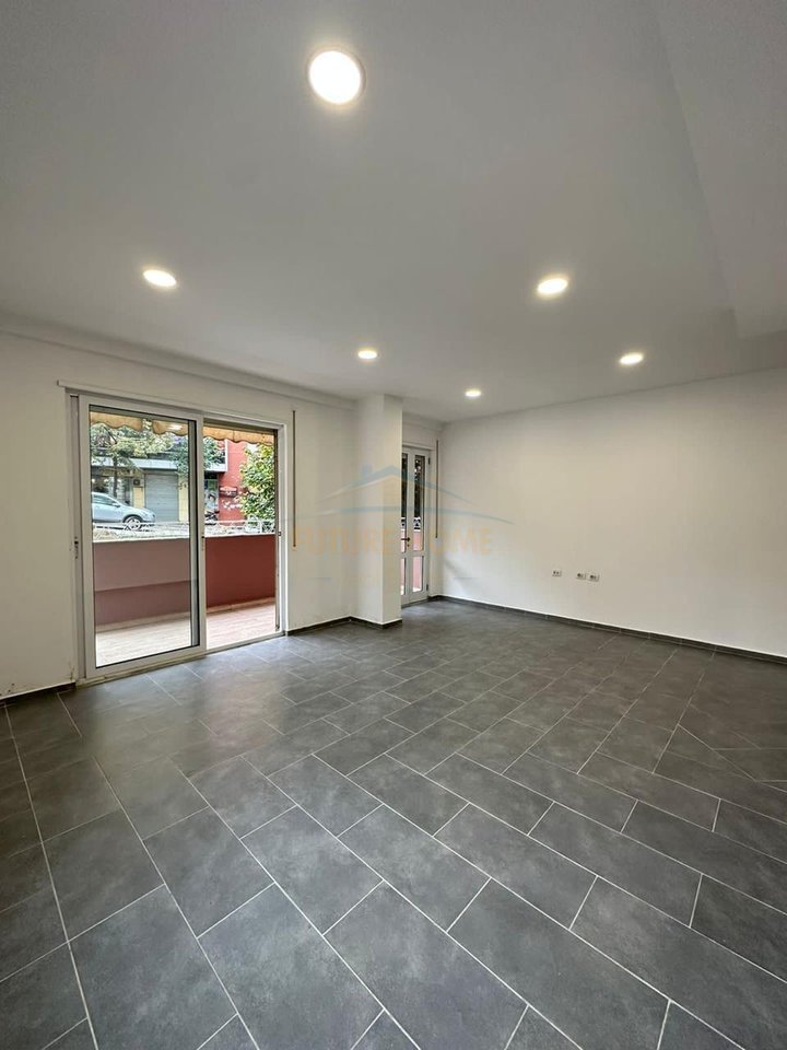 Qira, Njesi Biznesi, Fresk