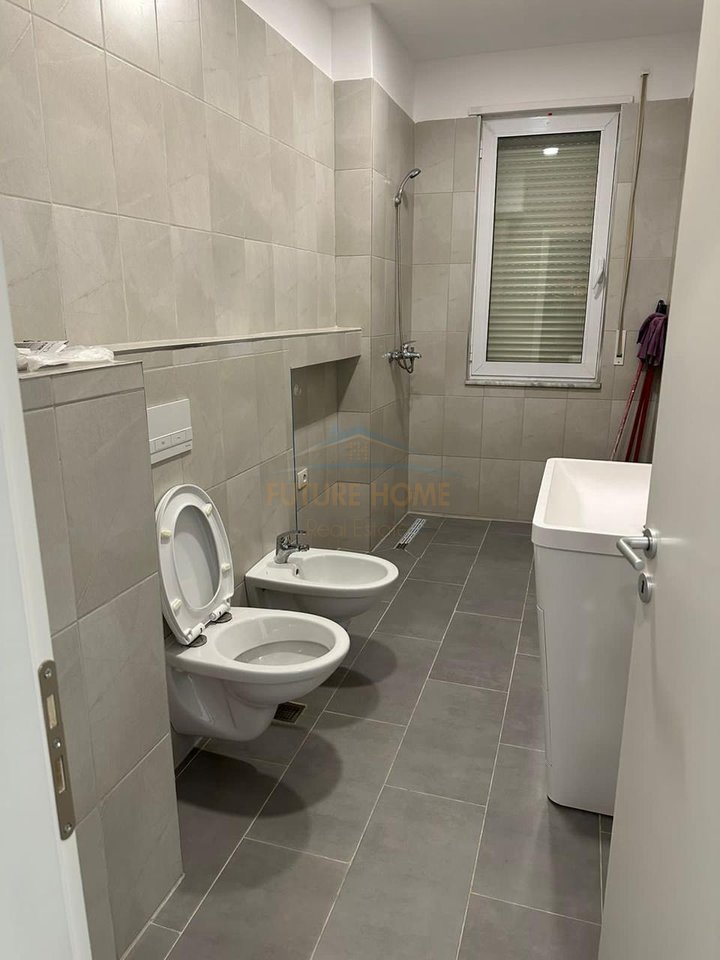 Qira, Njesi Biznesi, Fresk