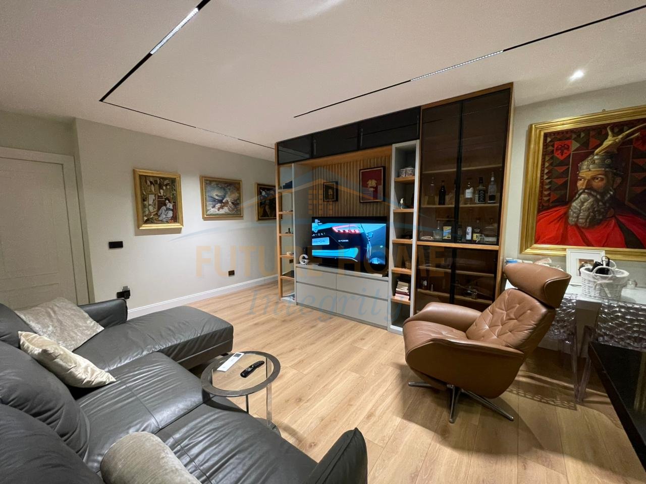 Qera, Apartament 2+1+2, Shallvaret, Tiranë.