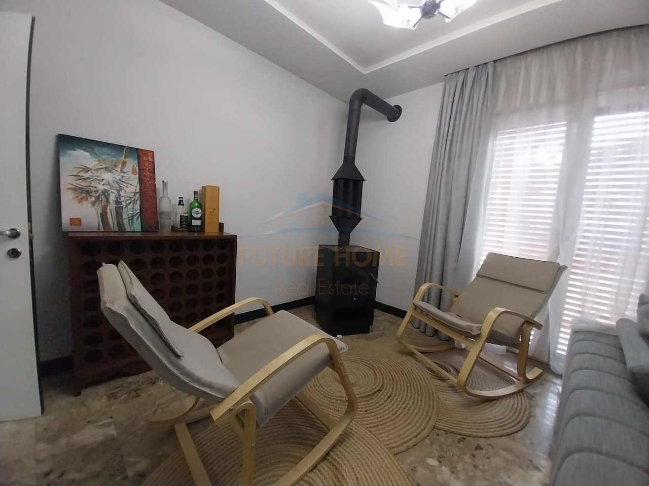 Rent, Apartment 3+1+2, 5-Maji Street, Tirana.